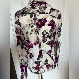 White House Black Market Purple Floral Blouse 100% silk